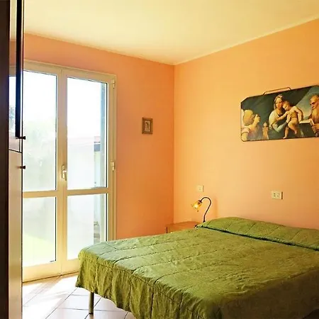 Augusty - Indipendente Sul Mare Vila